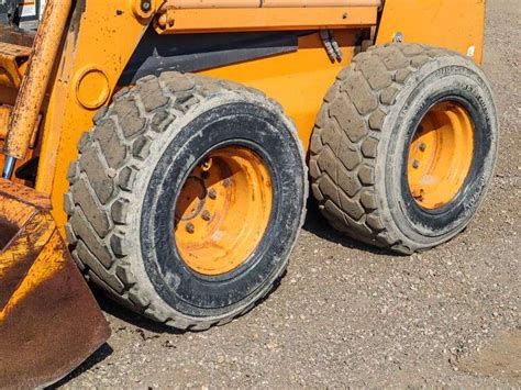 case 85xt skid steer tires